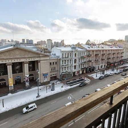 911 Apartments Antonovichа Киев Экстерьер фото
